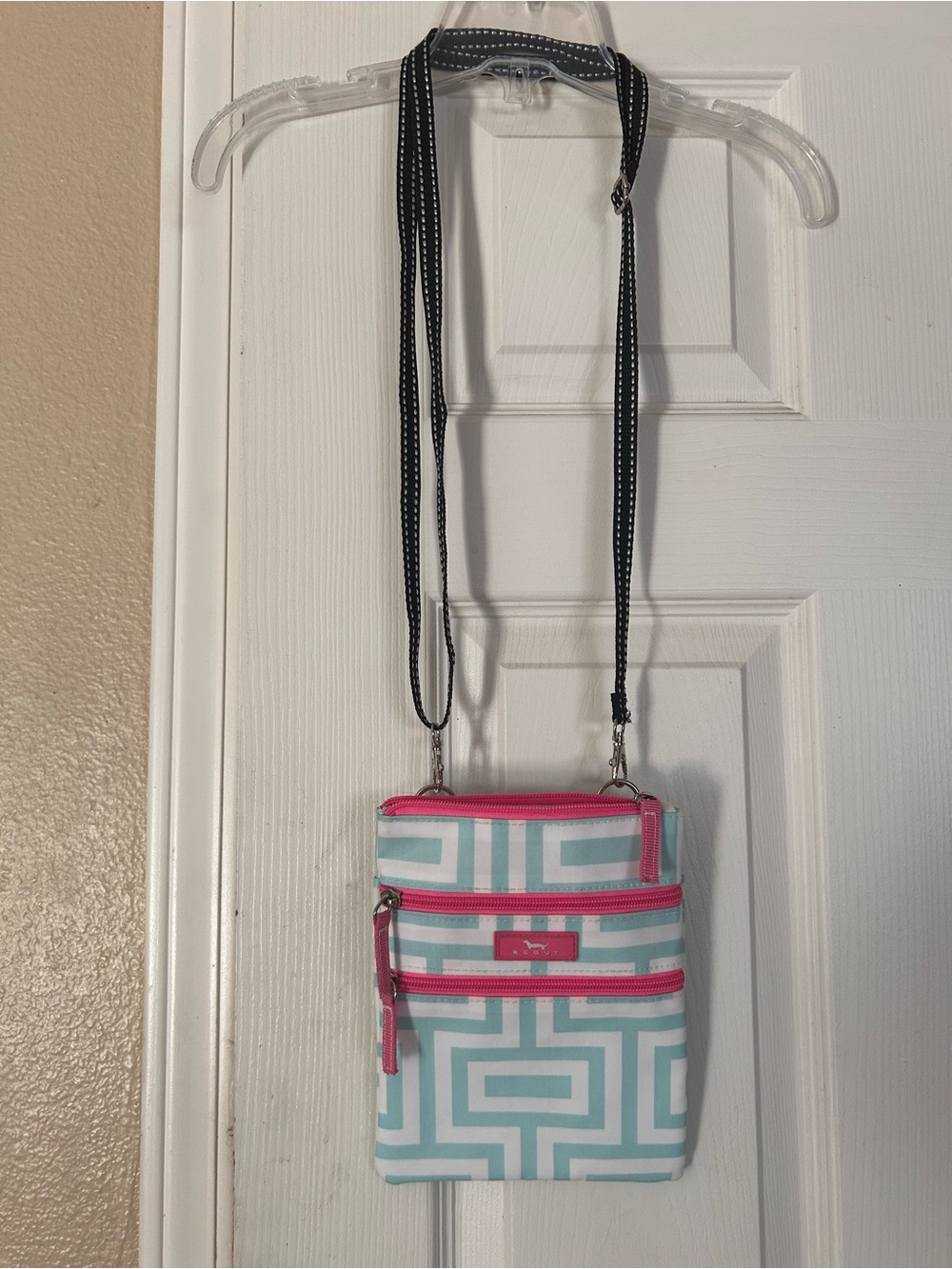 Scout Aqua Geometric Crossbody with Pink Trim